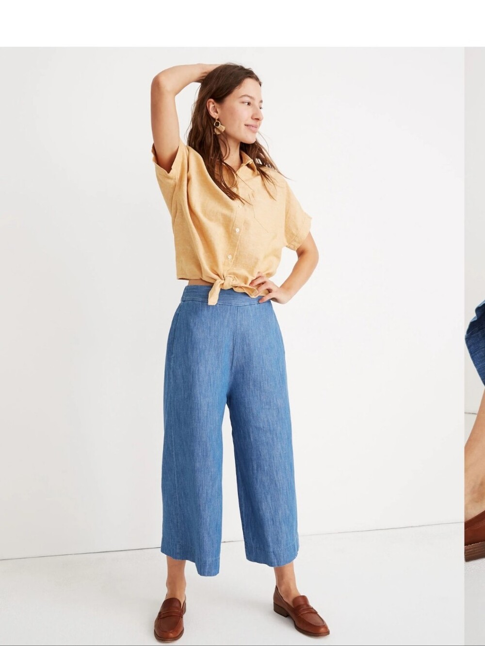 Madewell Chambray
Huston Pull-On Cropped Pants in Gladstone Wash xxs